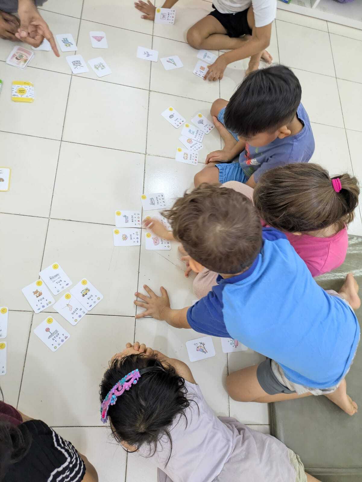 Children playing Sound Story